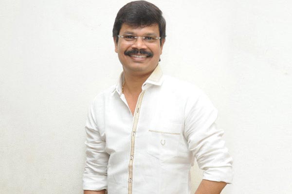 బోయ‌పాటికి ప‌వ‌న్ కావాల‌ట‌!