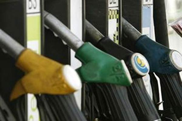 పెట్రోల్.. ఇప్పుడు రష్యా  అమ్మదట!