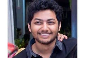 మోక్ష‌జ్ఞ దాగుడుమూత‌లు