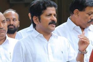 రేవంత్‌కు సవాళ్లు, పాత కేసులు