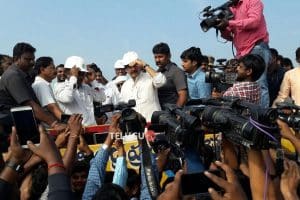బాబును నమ్ముతా… పోలవరం 2018కి పూర్తవదన్న పవన్