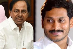 సీఓటర్ సర్వే :  కేసీఆర్ కన్నా జగన్ పాపులారిటీనే చాలా..చాలా ఎక్కువ..!