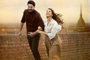 గ్రాఫిక్స్ మాయాజాలం:  ప్ర‌భాస్‌, పూజాలు లేకుండానే పాట పూర్తి