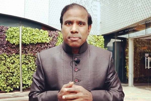 టర్కీ టూర్ ప్లాన్ చేసిన పాల్ – కానీ ఫ్లైట్ ఎక్కనివ్వలేదు !