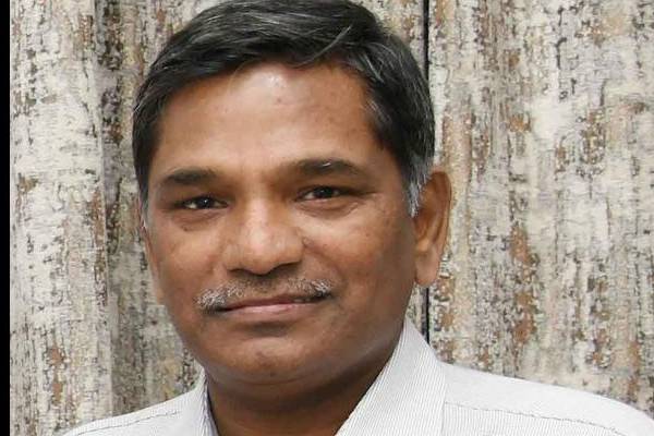 కసిరెడ్డికి గౌరవంగా రిటైర్మెంట్ !