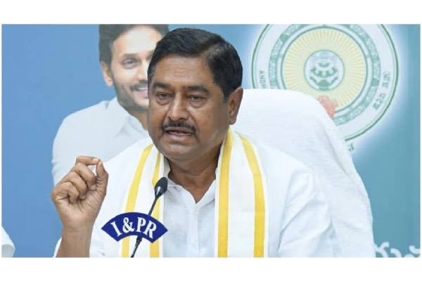 పాపం ధర్మాన.. జనసేన, బీజేపీల్లో అయినా చాన్స్ వస్తుందన్న ఆశ!