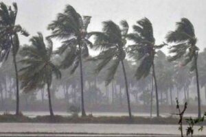 ఉన్నవి చాలనట్లు వరుణుడూ దెబ్బ కొడతాడా?