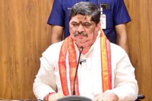 చంద్రబాబును ఇన్వాల్వ్ చేయాలనుకుంటున్న పొన్నం!