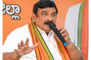 విశాఖ ఎయిర్ పోర్టు కూడా ఉండాల్సిందే: బీజేపీ