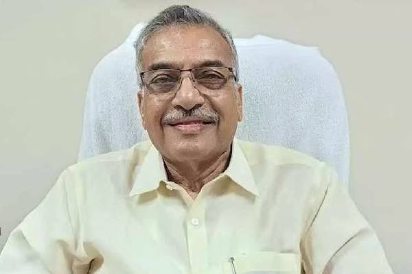 యార్లగడ్డకు కేంద్రంలో హిందీ సలహాదారుగా మరో పదవి !