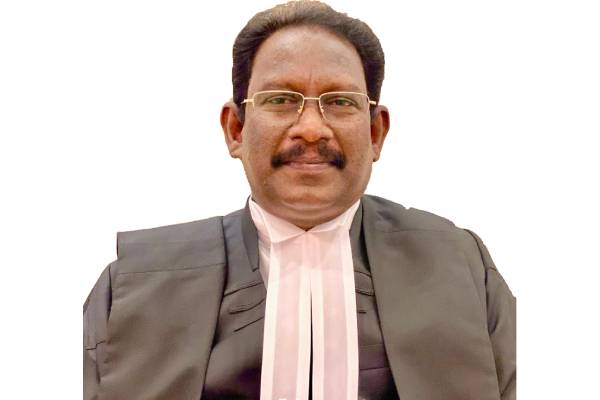 ఏపీ హైకోర్టు న్యాయమూర్తిగా జస్టిస్ బట్టు దేవానంద్ !