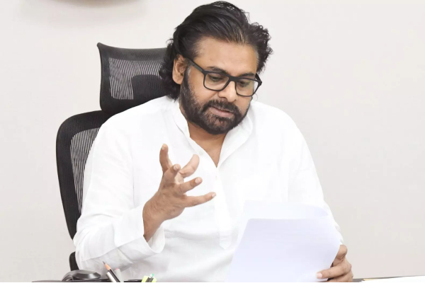 పవన్ మార్క్ :  మరోసారి పల్లె పండుగ – ఒకే సారి  గ్రామాల్లో 52 వేల పనులు