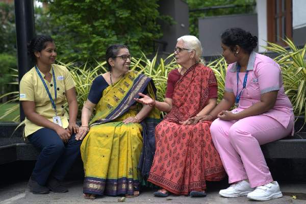 సీనియర్ లివింగ్ ప్రాజెక్టులకు భారీ డిమాండ్!