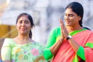 మీడియా వాచ్: సునీత, షర్మిల బాధ వినిపించని రెండు చానళ్లు