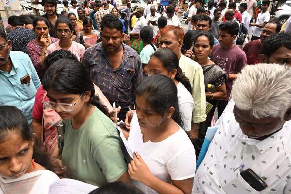 షాక్..  మెడికల్ నీట్ పరీక్ష రద్దు !