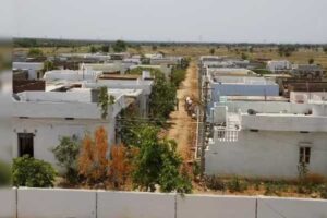 కాంగ్రెస్ లీడర్ల మధ్య ఇందిరమ్మ ఇళ్ల చిచ్చు !