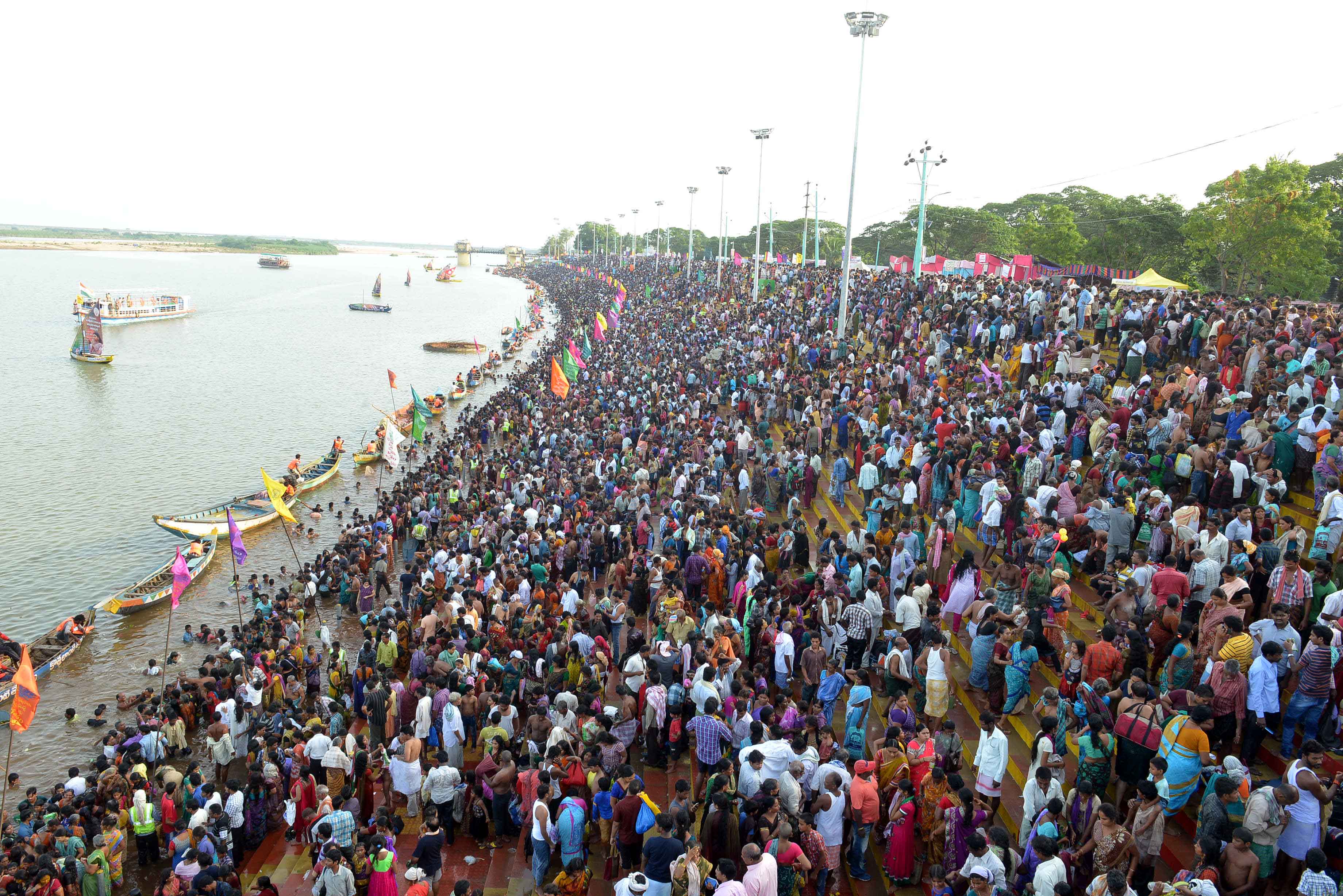 Day 5 : Godavari Pushkaralu photos