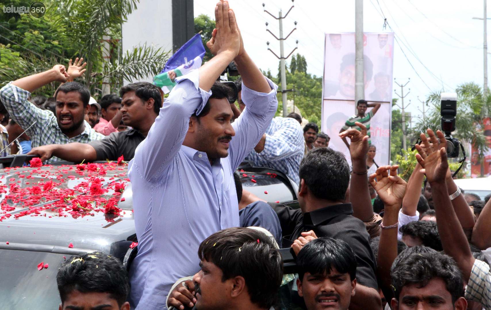 Jagan fast deferred;  YSRCP to move court Monday