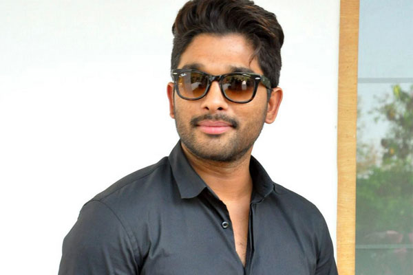 Allu Arjun is all praise for Varun Tej Allu Arjun is all praise for Varun Tej