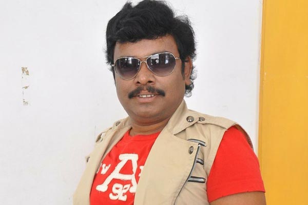 Sampoornesh Babu escapes a major accident