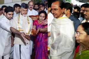 Krishna Pushkaralu begins: Thousands take holy dip in Andhra, Telangana