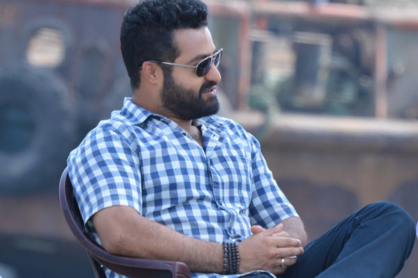 NTR praises Mahesh and Koratala for BAN success