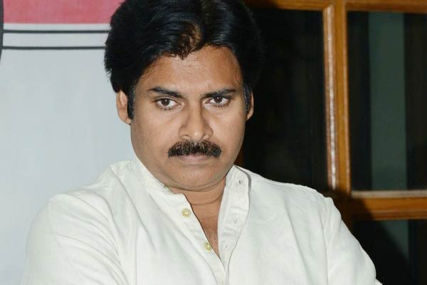 Woman flutters before Pawan Kalyan's residence, arrested