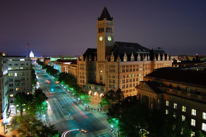 Vellykket Perforering forarbejdning Guess the price of the room in Trump hotel Washington DC
