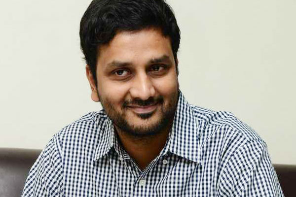 Srinivas Avasarala turns Soggadu