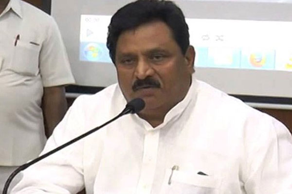 Andhra deputy CM injured, chinarajappa injured