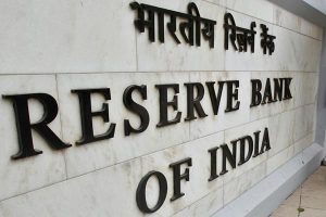 Bank staff says RBI favours private banks