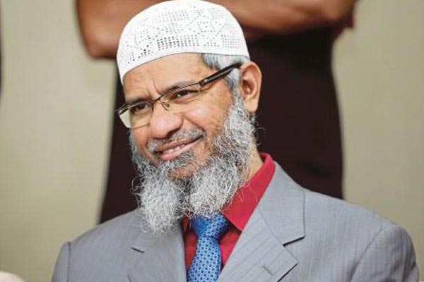 Zakir Naik links IRF ban to demonetisation