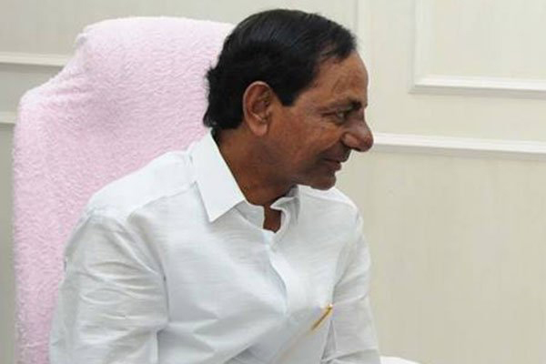 KCR to set up Rs 80 crore `Army Welfare Fund’