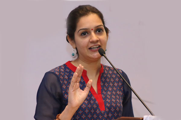 Venakaiah Naidu’s on Women’s Reservation Bill, Congress Spokesperson Priyanka Chaturvedi, NCP MP Supriya Sule ,
