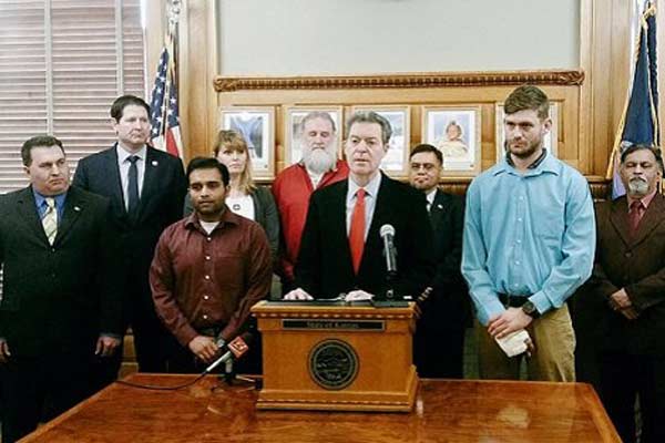 Kansas-declares-Indian-American-Appreciation-Day Kansas declares 'Indian American Appreciation Day'