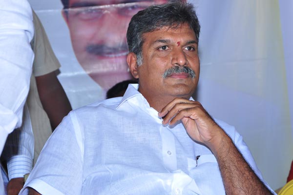 HC keeps suspense over Kesineni vote in Kondapalli