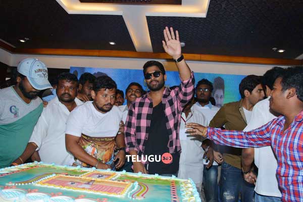 Allu Arjun Birthday Celebrations at FNCC , Allu Sirish Nagababu at Allu Arjun Birthday Celebrations at FNCC Photos, Allu Arjun Fans Celebration his Birthday