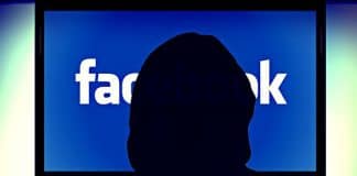 US man broadcasts killing on Facebook Live