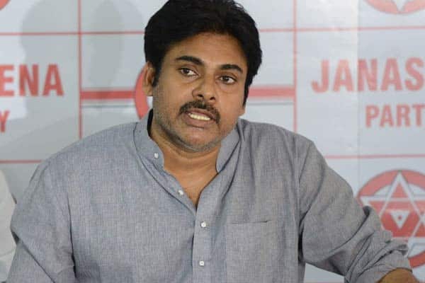 Pay Rs 11,000 a quintal for chillies, Pawan tells Telugu CMs