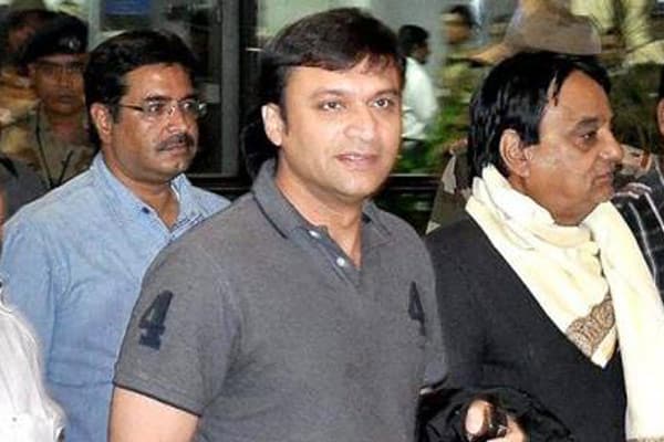 Four get 10 years imprisonment for attacking Owaisi