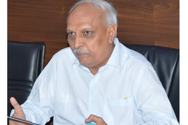 Is Jagan party seeking benefit out of Rs. 33,000 Cr? asks IYR