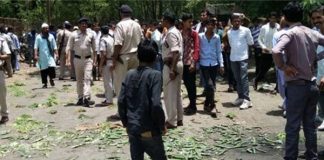 Three farmers demanding fair price killed in police firing