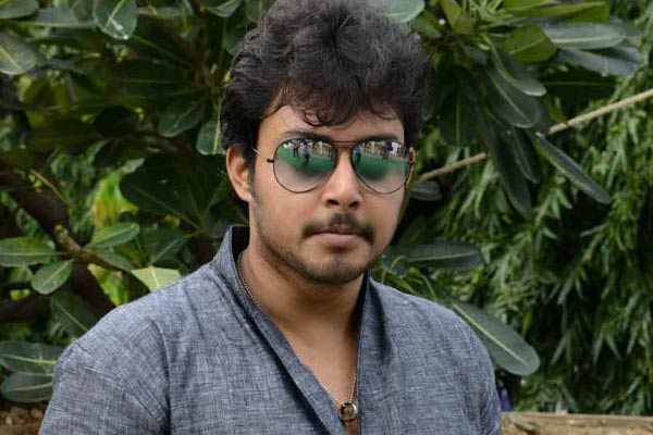 Actor Tanish questioned in drug case