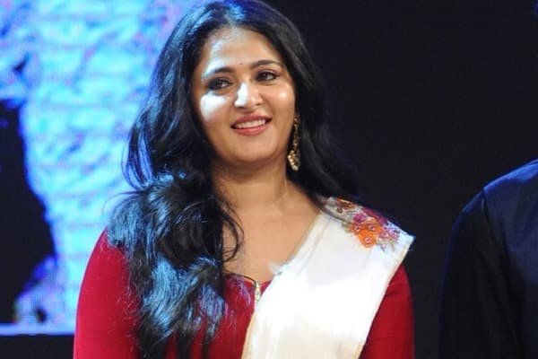 Two years of Baahubali 1 make Prabhas emotional. Read what he wrote