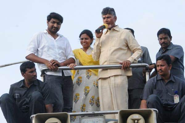 Chandrababu calls a voter Tamasha candidate for asking about power cuts