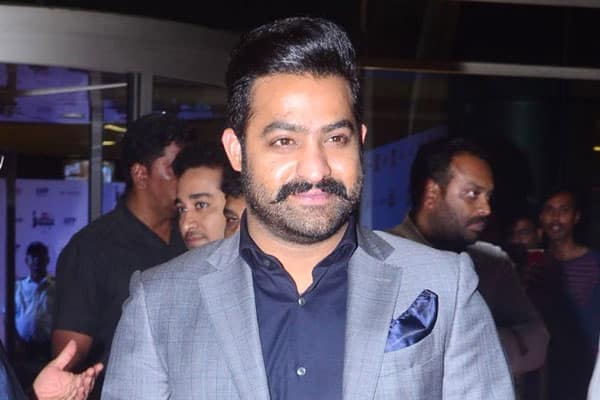 Clean sweep by NTR : wins SIIMA best actor award