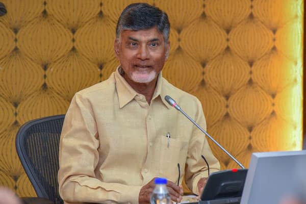 Chandrababu Asks for Case Study on World’s Top 10 Towers
