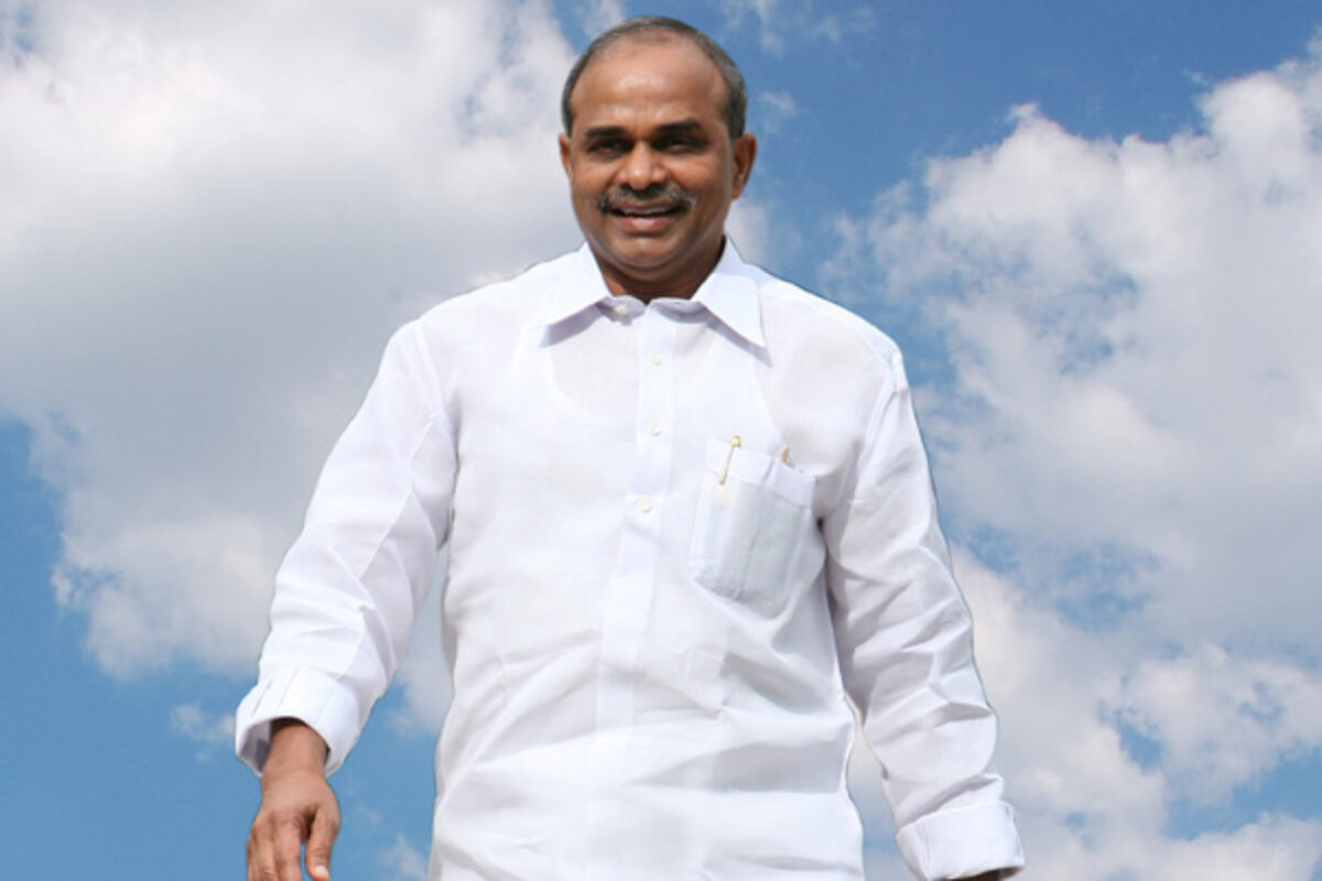 How did YSR become a mortal God?