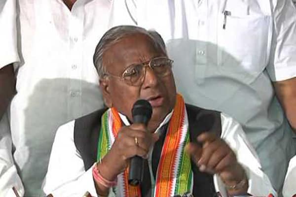 Telangana Congress leader booked for lockdown violation