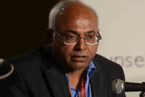 Kancha Ilaiah placed under house arrest in Hyderabad